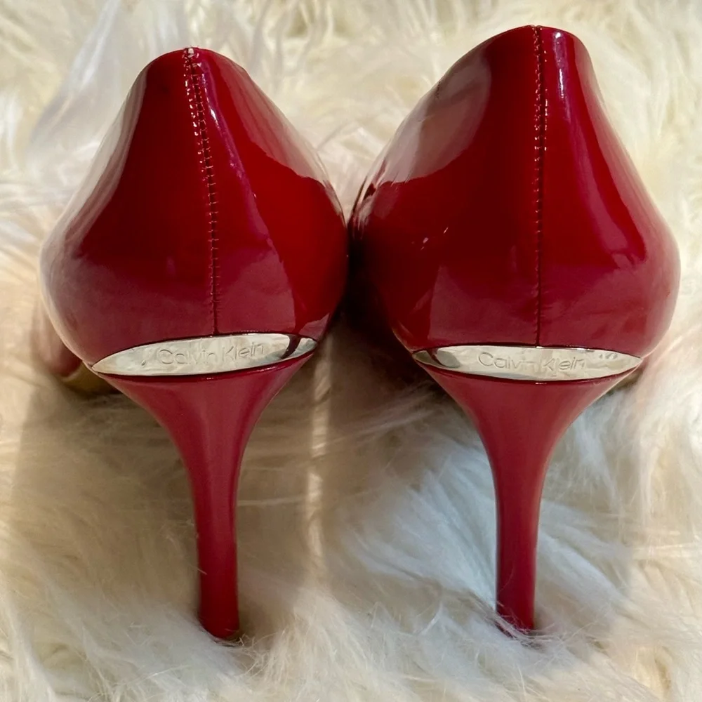 Calvin Klein Bold Red Heels - Picture 4 of 7
